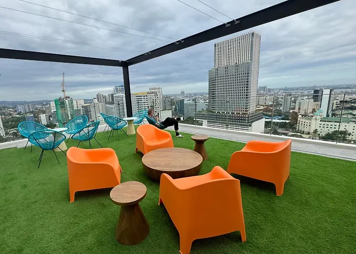Apartment Unit 5 Mins To It Park With Pool, Wifi & Netflix *